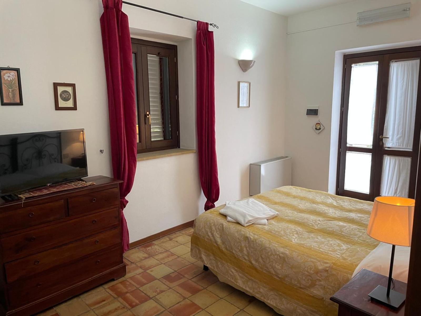 Agriturismo Villa Luca SantʼAgata di Militello Exterior foto